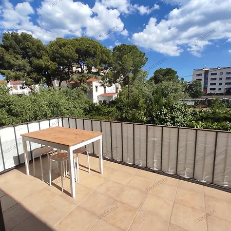 Ca La Torreta Apartment *